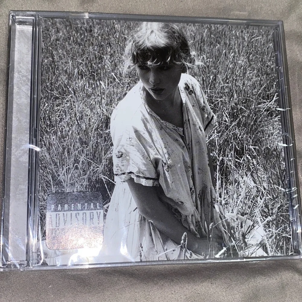 Taylor Swift Folklore Special Edition CD - Picture 1 of 3